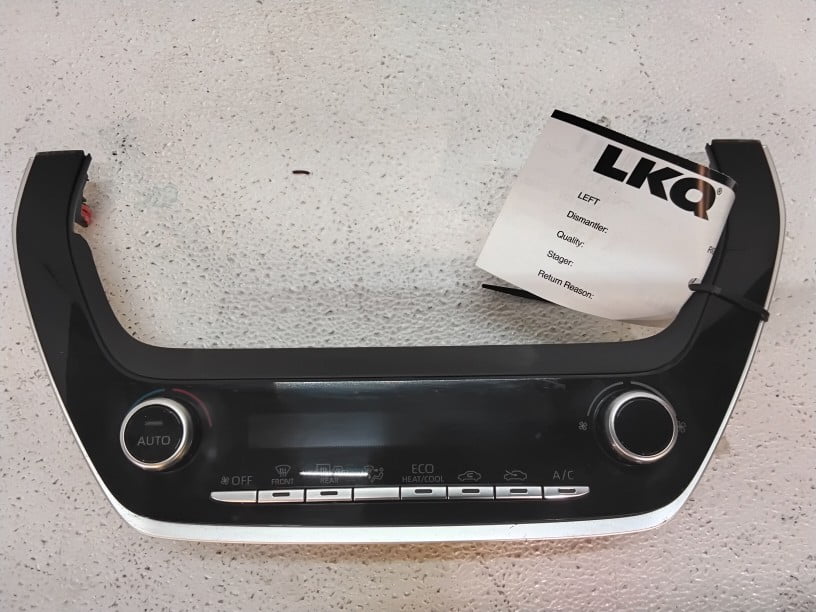 Pre-Owned 2020 Toyota Corolla AC/Heater Temperature Control Unit 55900-02D50 OEM - Verify Specific Vehicle Fitment In Description - (Good)