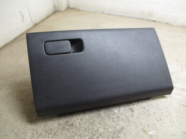 Pre-Owned 2021 Kia K5 Black Glovebox Glove Box Assembly OEM LKQ - Verify Specific Vehicle Fitment In Description - (Good)