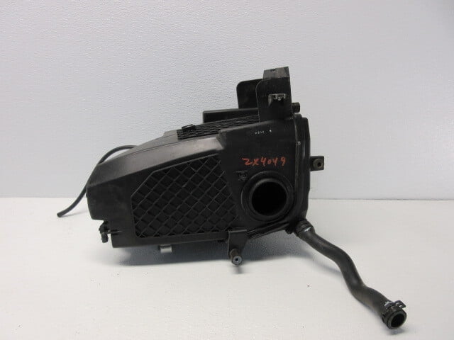 Pre-Owned 2022 BMW R Nine T Air Intake Box 1598787 OEM LKQ - Verify Specific Vehicle Fitment In Description - (Good)