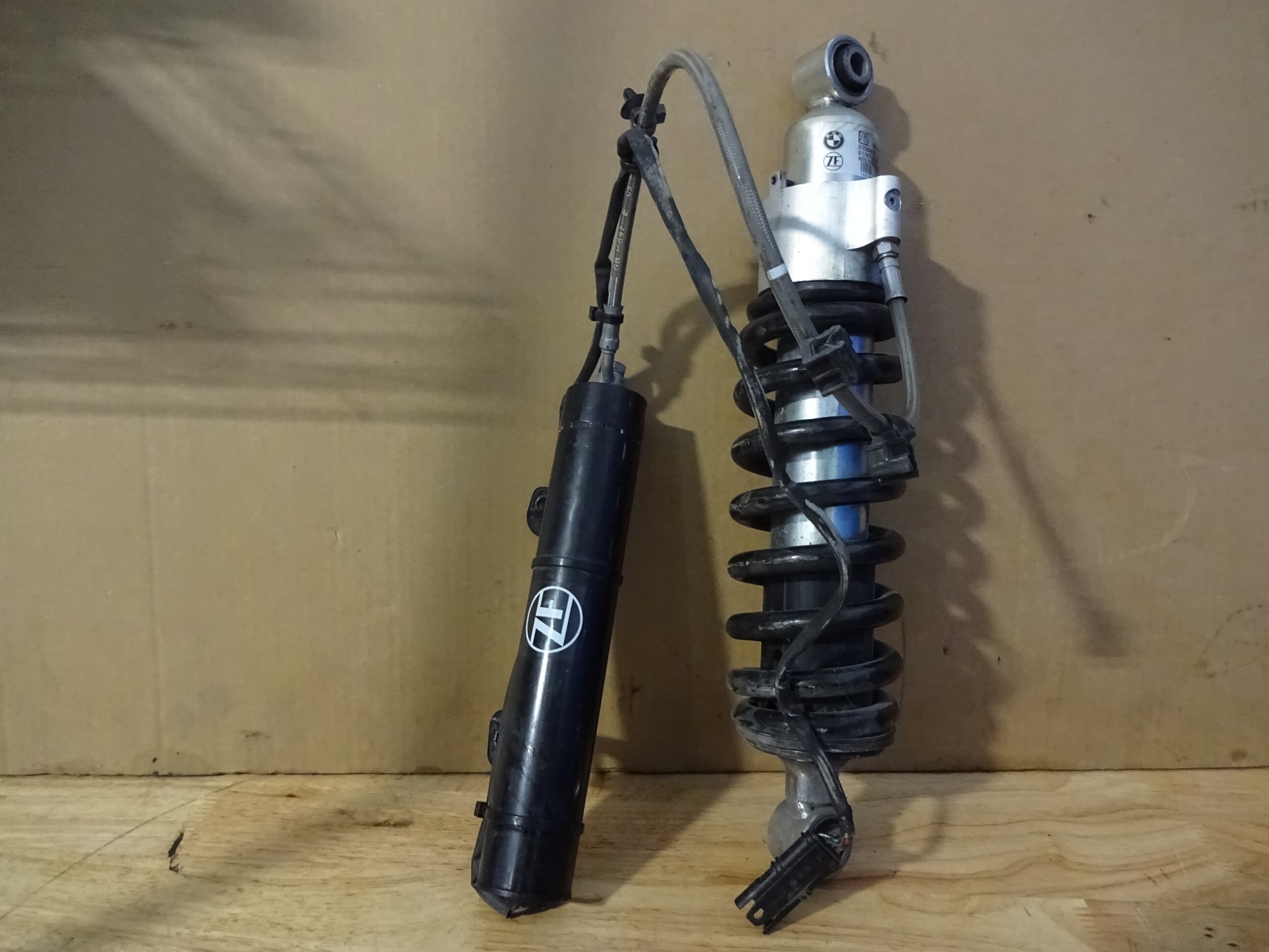 Pre-Owned 2022 BMW R18 Front Shock Absorber OEM (Good)