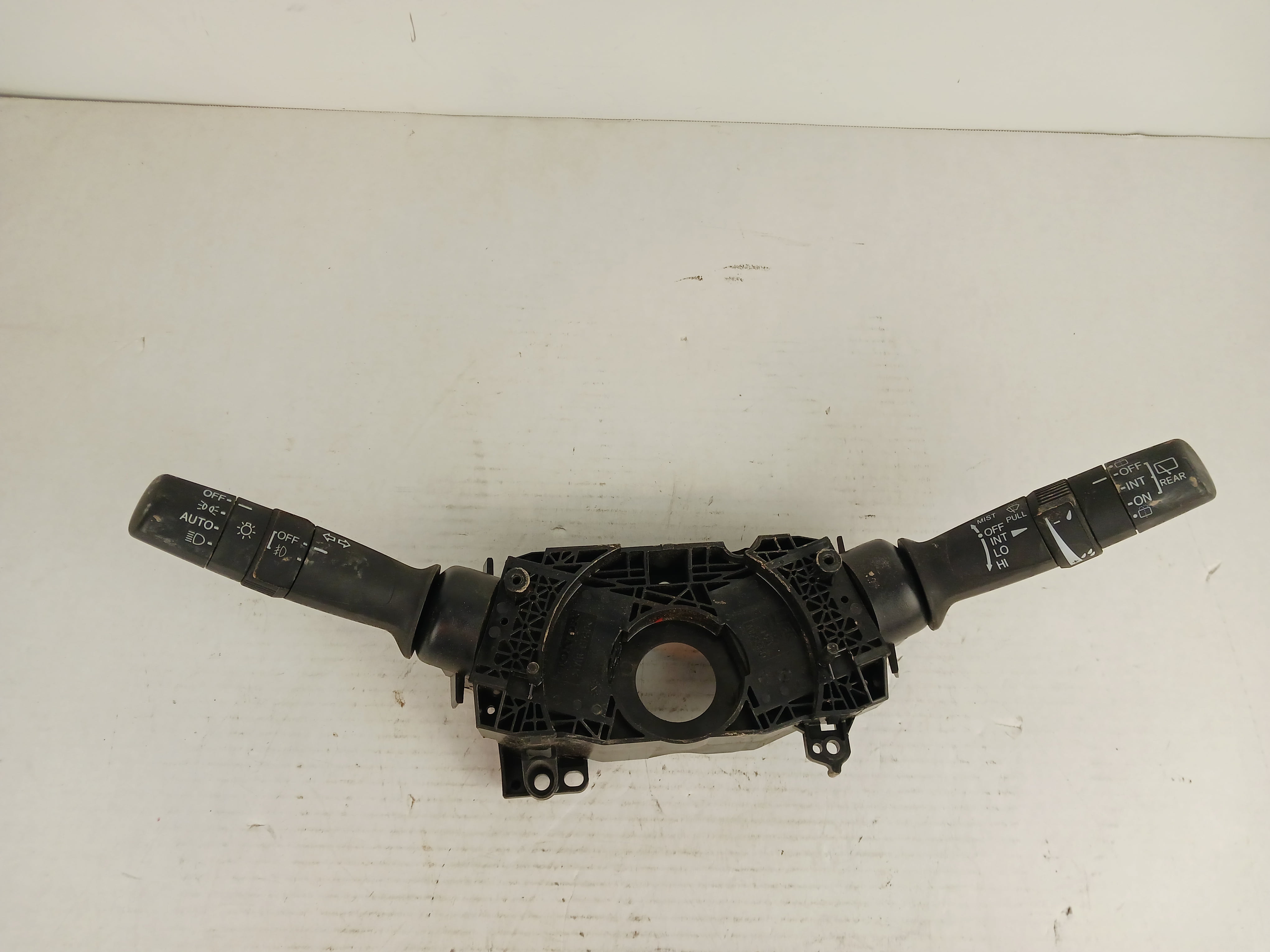 Pre-Owned 2022 Honda CRV Turn Signal Headlights Wiper Column Switches OEM (Good)
