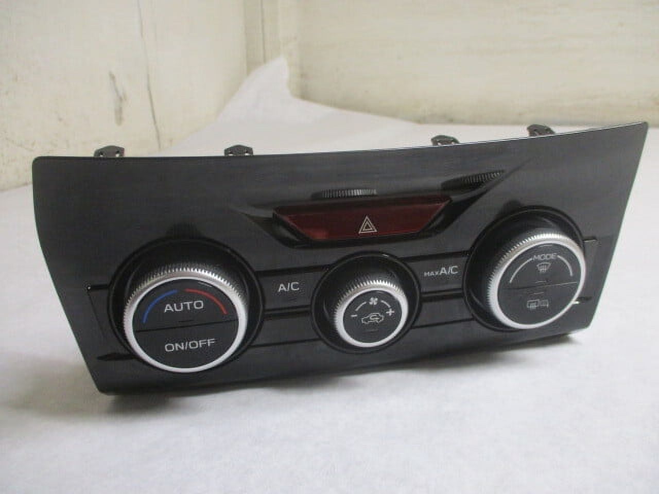 Pre-Owned 2022 Subaru Forester Automatic Climate AC Heater Control 72311SJ452 OEM LKQ (Good)