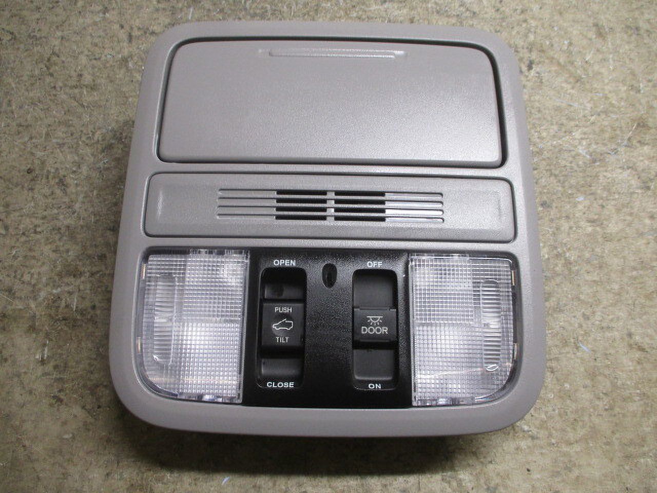 Pre-Owned 2023 Honda Odyssey Overhead Roof Console w/Sunroof OEM LKQ - Verify Specific Vehicle Fitment In Description - (Good)