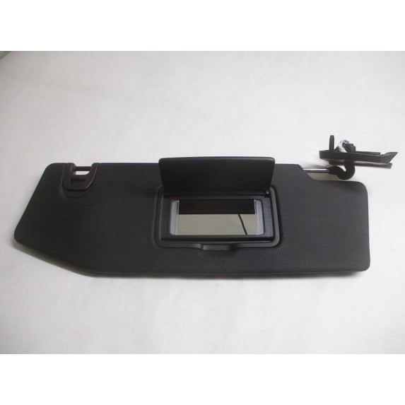 Pre-Owned 2024 Jeep Wrangler RH Passenger Sunvisor Sun Visor w/Mirror & Light OEM LKQ - Verify Specific Vehicle Fitment In Description - (Good)