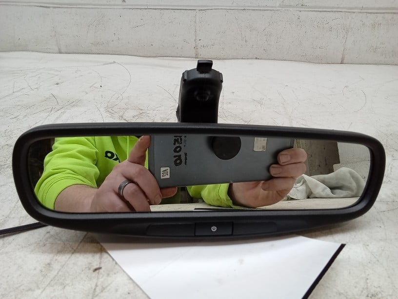 Pre-Owned 21 Nissan Sentra Interior Rear View Mirror W/ Automatic Dimming OEM - Verify Specific Vehicle Fitment In Description - (Good)