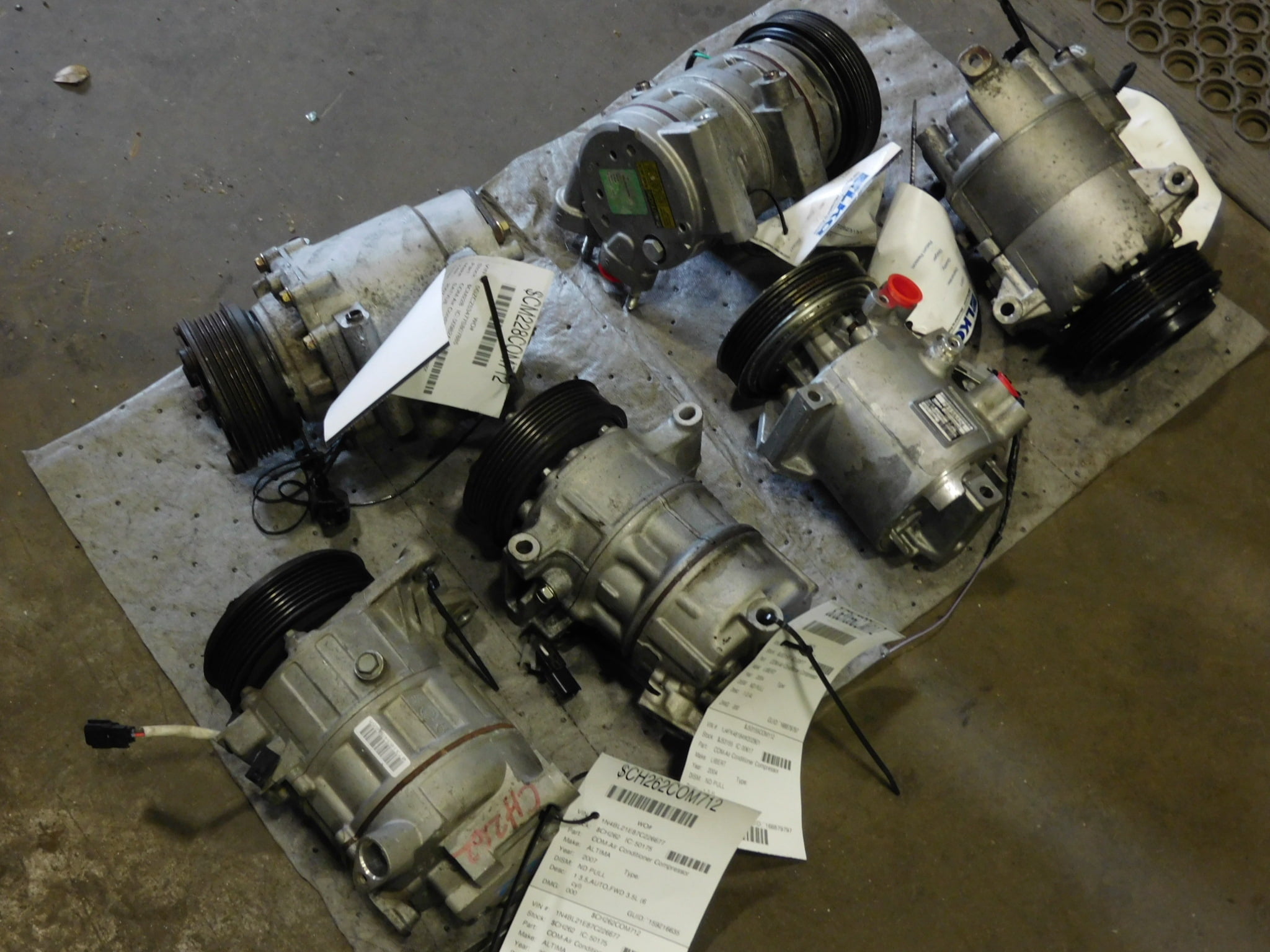Pre-Owned 22-23 Nissan Sentra Air Conditioning AC Compressor 11k Miles OEM LKQ - Verify Specific Vehicle Fitment In Description - (Good)
