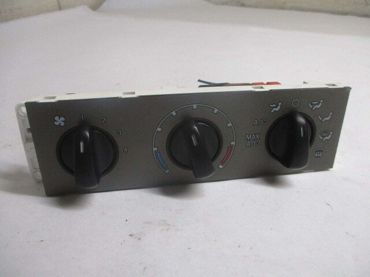 Pre-Owned BMW 335i 135i 328i Automatic Climate AC Heater Temperature Control OEM LKQ (Good)