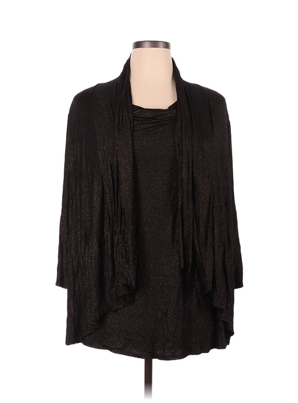 Cable & Gauge Womens Tops in Womens Clothing