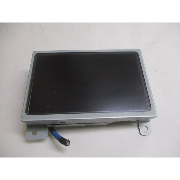 Pre-Owned Chevrolet Equinox Dash Mount 7" Information Display Screen OEM LKQ (Good)
