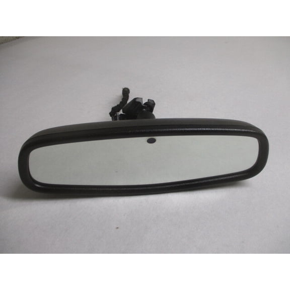 Pre-Owned Chevrolet Trailblazer Equinox Rear View Mirror w/Automatic Dimming OEM LKQ - Verify Specific Vehicle Fitment In Description - (Good)