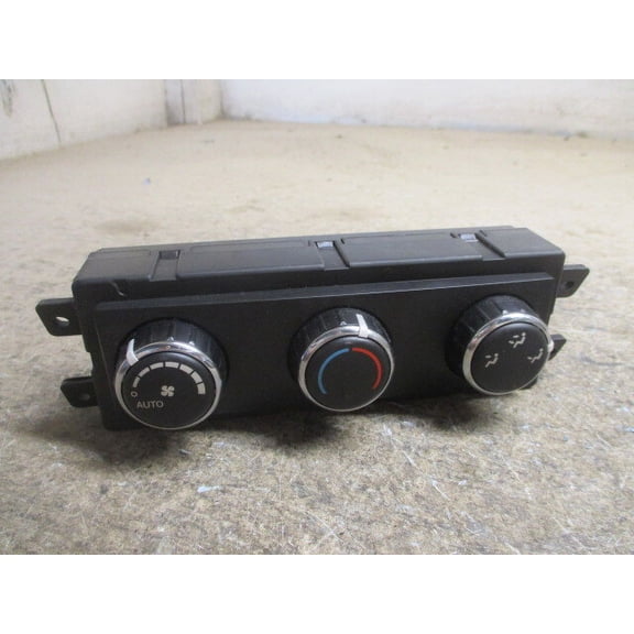 Pre-Owned Chrysler Town & Country Rear Roof Automatic Climate Temperature Control OEM LKQ (Good)