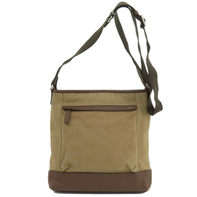 Pre-Owned Coach F70820 Embossed Shoulder Bag Canvas/Leather Pre-Owned Coach F70820 Embossed Shoulder Bag Canvas/Leather