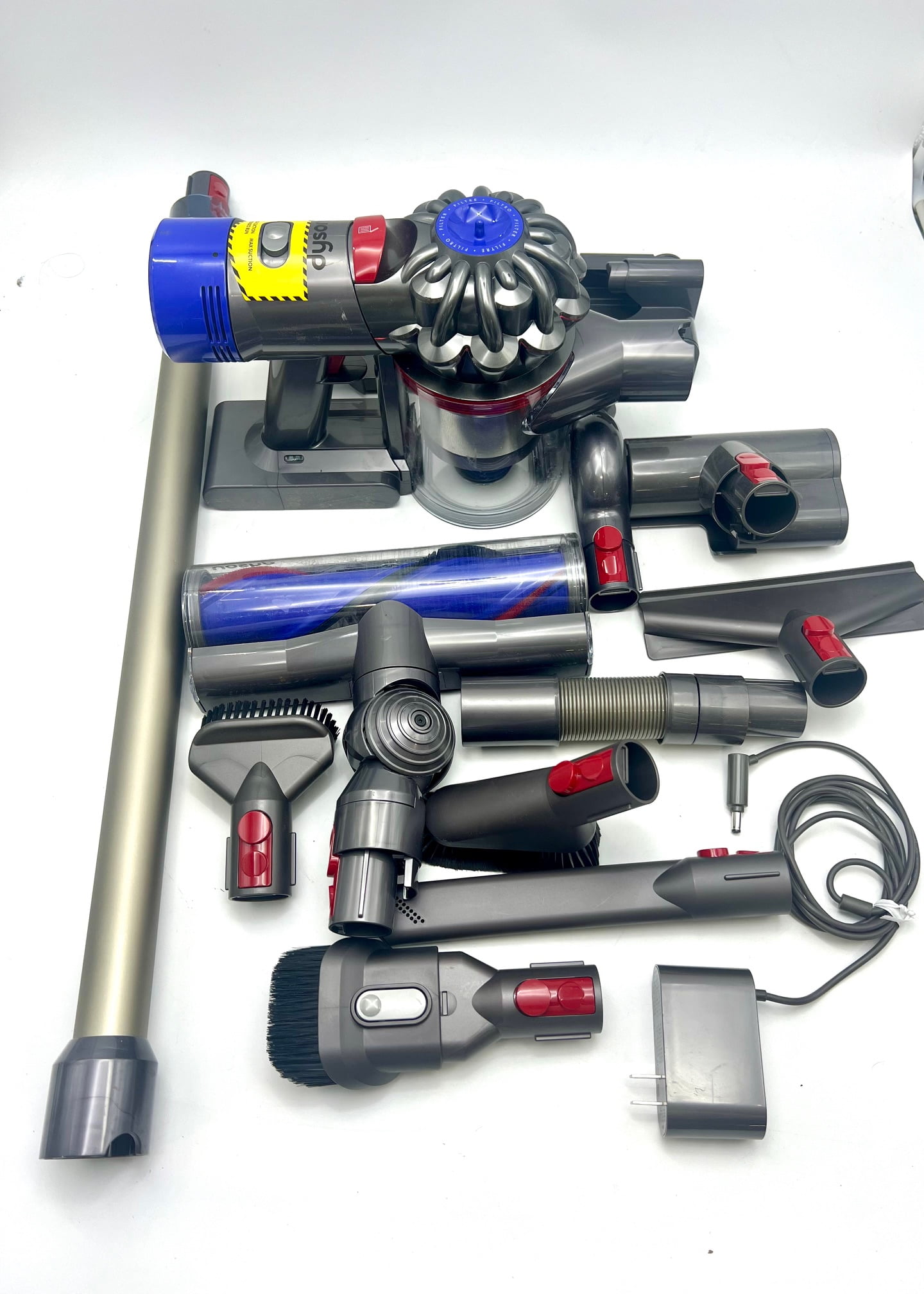 Pre-Owned Dyson SV10 V8 Animal Pro Cordless Vacuum 215867-06-03 - PURPLE/SILVER (Fair) Pre-Owned Dyson SV10 V8 Animal Pro Cordless Vacuum 215867-06-03 - PURPLE/SILVER (Fair)