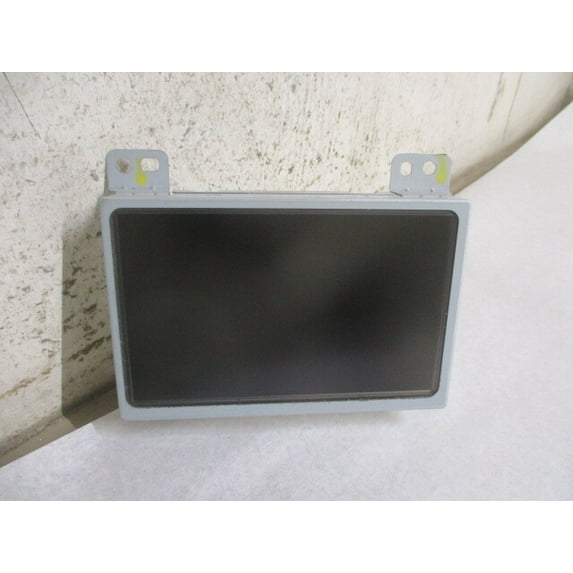 Pre-Owned GMC Terrain Dash Mount 7" Information Display Screen OEM LKQ - Verify Specific Vehicle Fitment In Description - (Good)