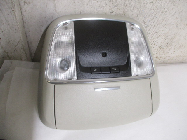 Pre-Owned Jeep Grand Cherokee Overhead Roof Console w/Lights OEM LKQ - Verify Specific Vehicle Fitment In Description - (Good)