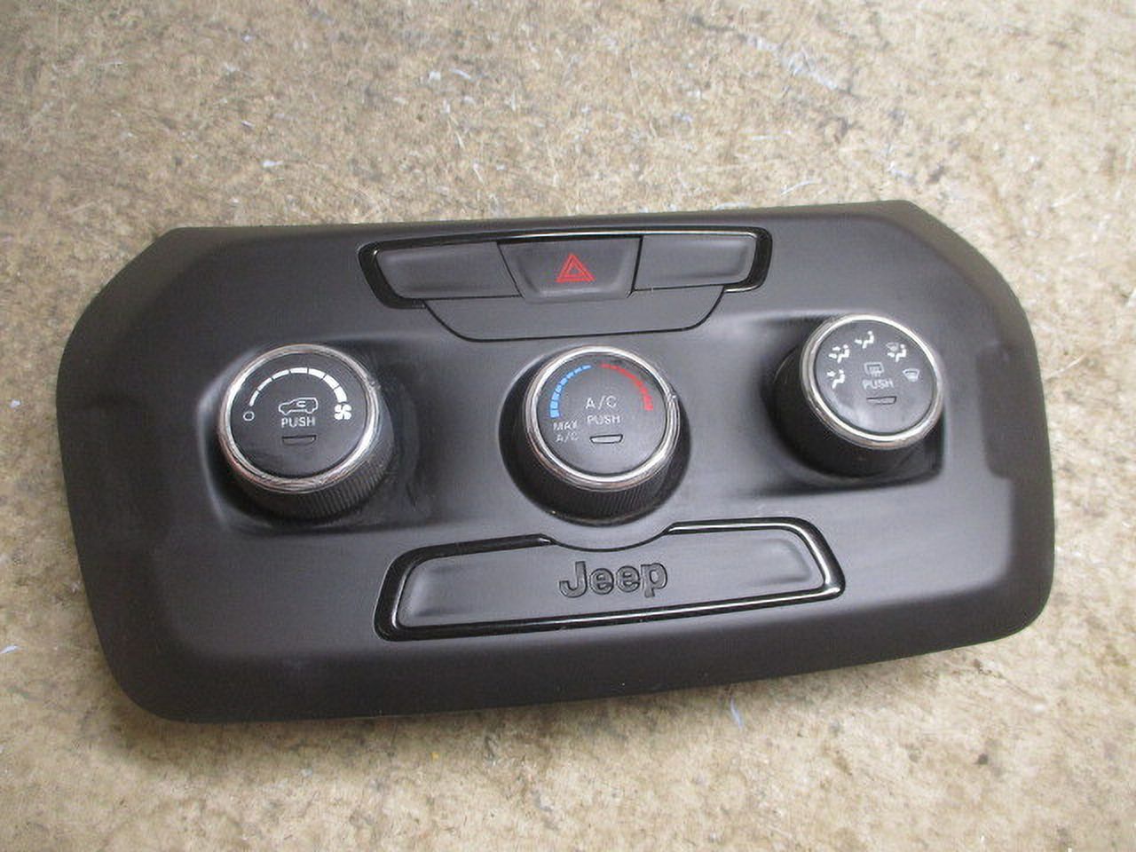 Pre-Owned Jeep Renegade Manual Climate AC Heater Temperature Control OEM LKQ (Good)