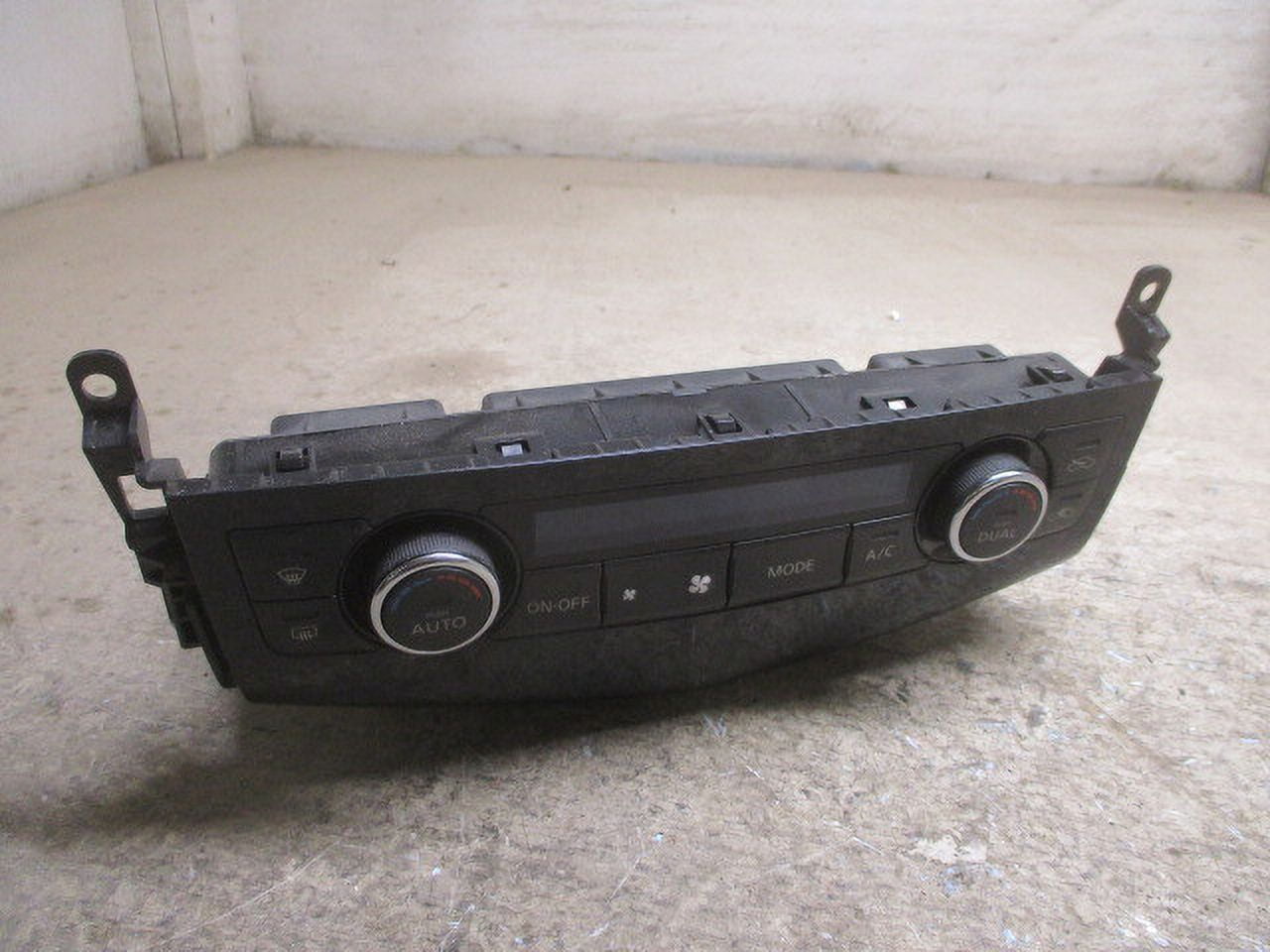 Pre-Owned Nissan Altima Automatic Climate AC Heater Temperature Control OEM LKQ (Good)