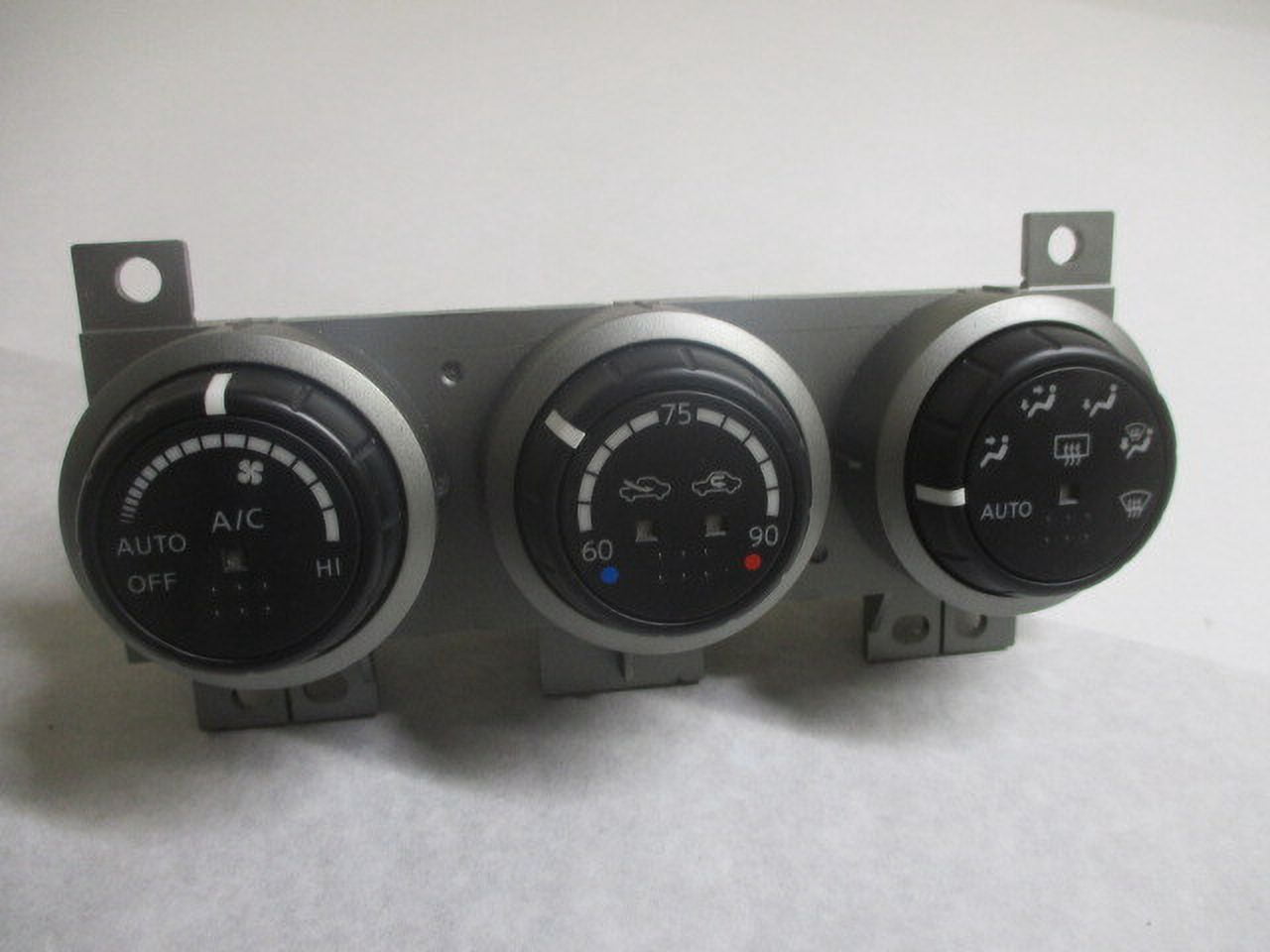 Pre-Owned Nissan Rogue Automatic Climate AC Heater Temperature Control OEM LKQ (Good)