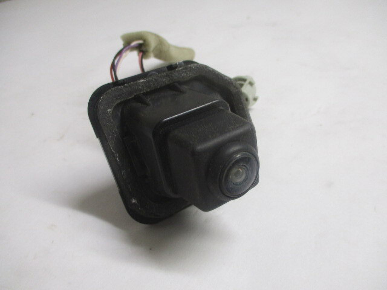 Pre-Owned Nissan Rogue Back Up Rear View Camera OEM LKQ - Verify Specific Vehicle Fitment In Description - (Good)
