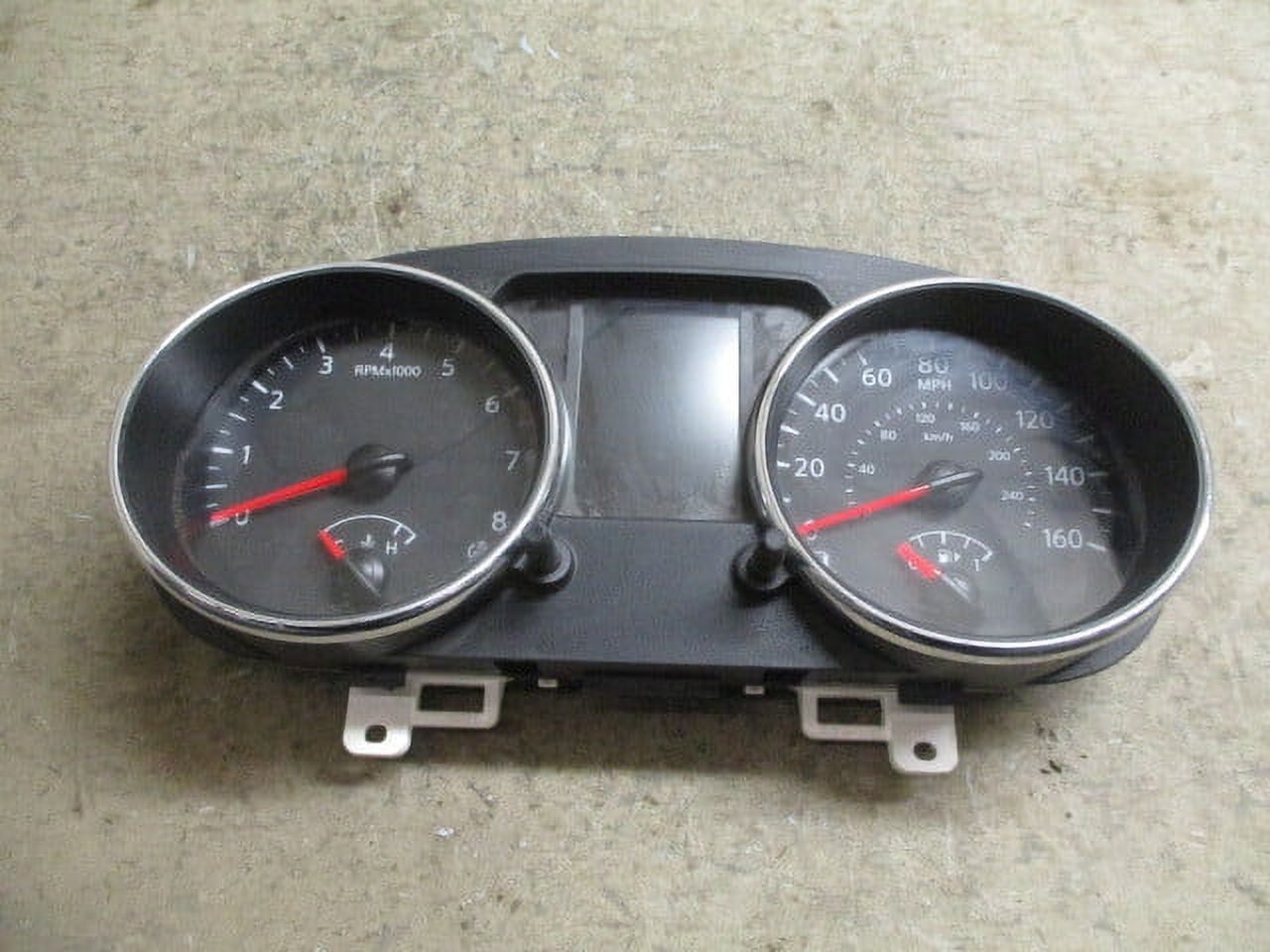 Pre-Owned Nissan Rogue Speedometer Speedo Cluster MPH 137K OEM LKQ (Good)
