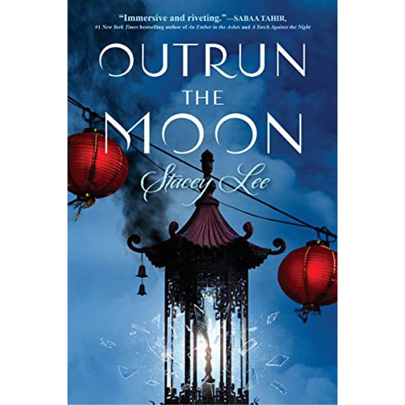 Pre-Owned Outrun the Moon (Paperback) 0147516919 9780147516916