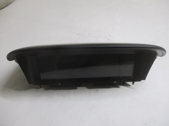 Pre-Owned Subaru Forester Dash Mount Digital Clock & Temperature Display OEM LKQ - Verify Specific Vehicle Fitment In Description - (Good)