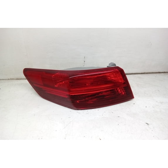 Pre-Owned TYC Driver LH Tail Light Lamp for 13 2013 Acura ILX - Verify Specific Vehicle Fitment In Description - (Good)