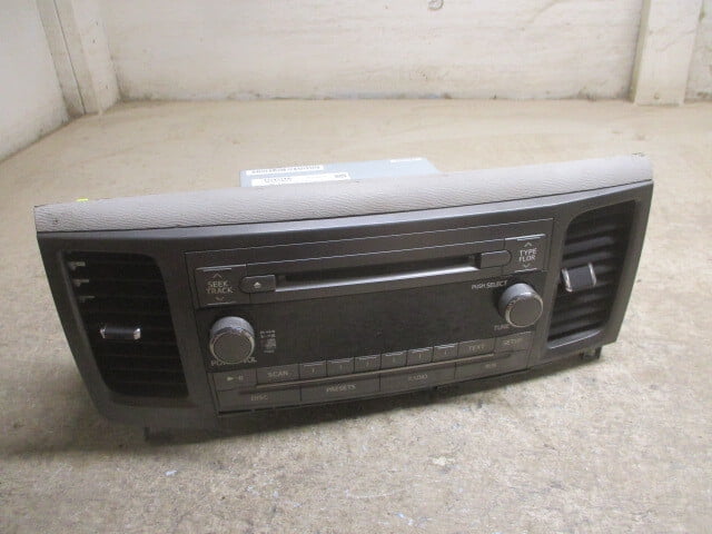Pre-Owned Toyota Sienna Single Disc CD MP3 WMA Player Radio Stereo P1842 OEM LKQ - Verify Specific Vehicle Fitment In Description - (Good)