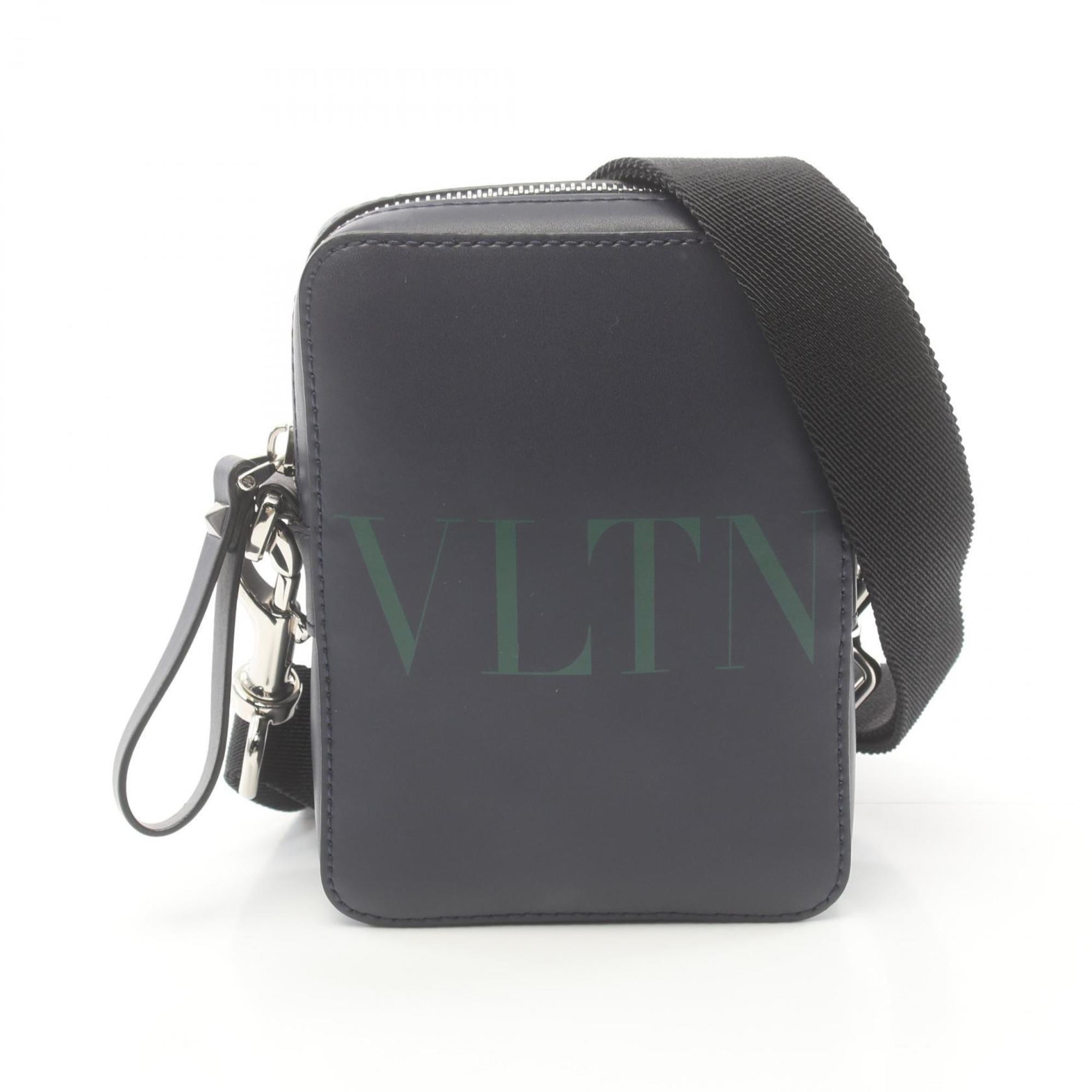 Vltn shoulder bag hotsell