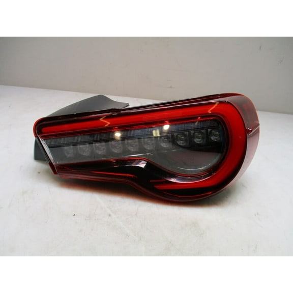 Pre-Owned Vland RH Passenger Tail Light Lamp for 2017 Subaru BRZ (Good)