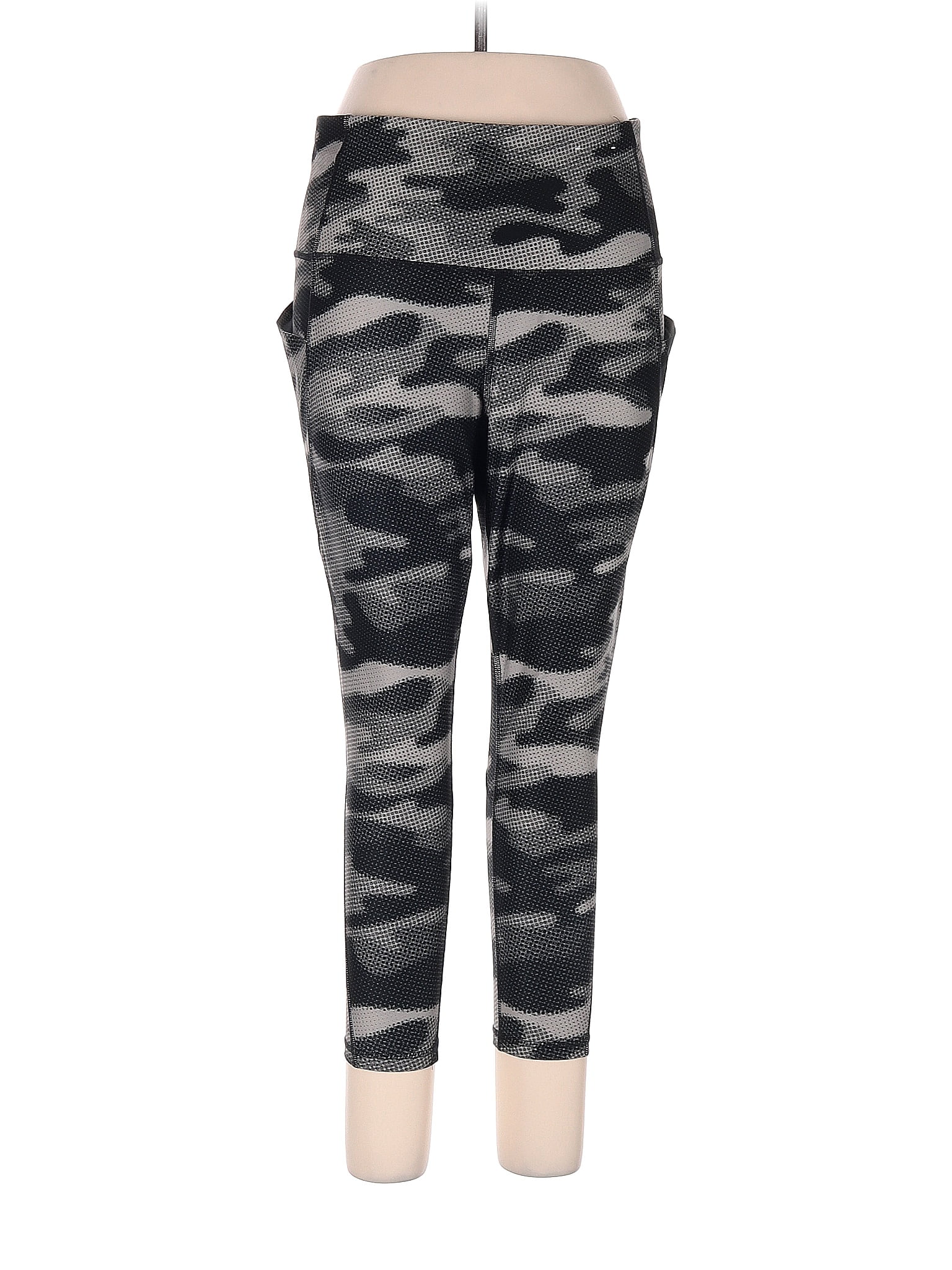 PreOwned Xersion Women's Size 1X Plus Active Pants