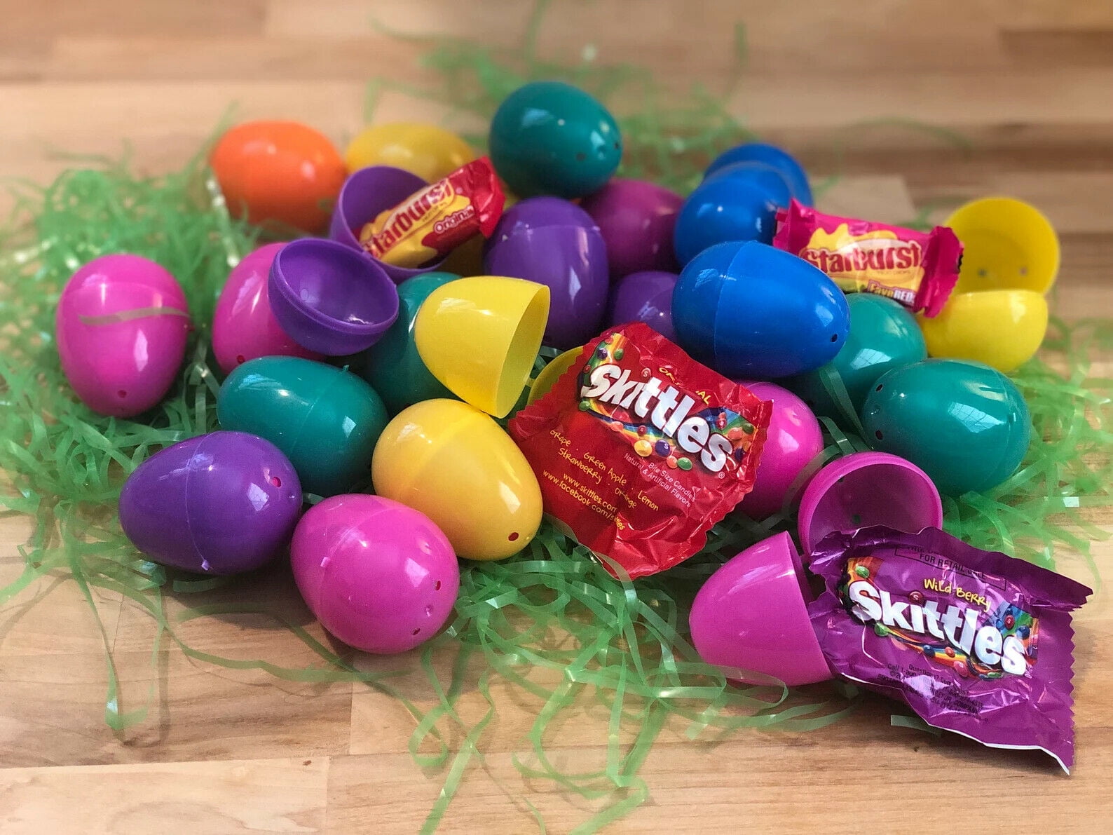 Pre-filled Easter Eggs, Egghunt Easter Eggs, candy-filled eggs with  Starbursts and Skittles 50 count - Walmart.com