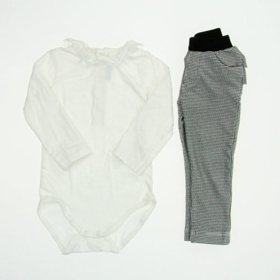 Pre-Owned Mayoral Girls White | Black Apparel Sets size: 12 Months (Excellent)