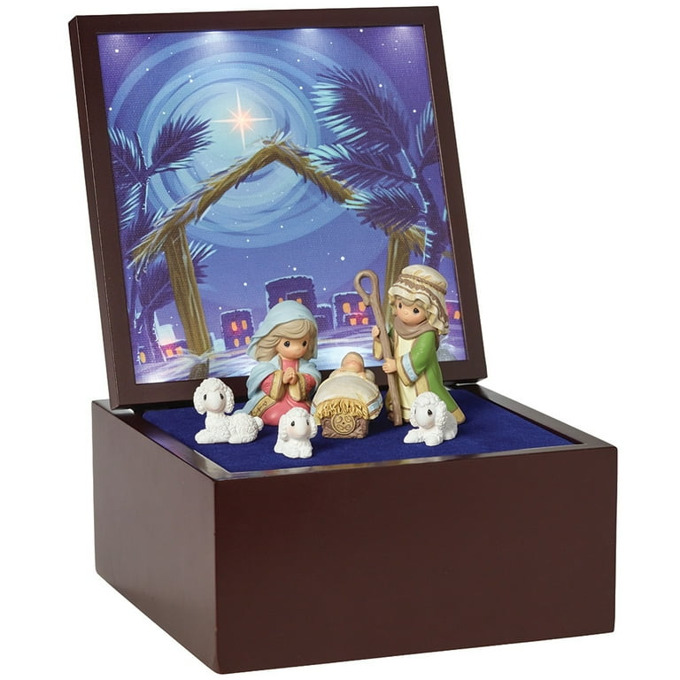 Precious Moments Heirloom Nativity Set Deluxe Music Box with LED
