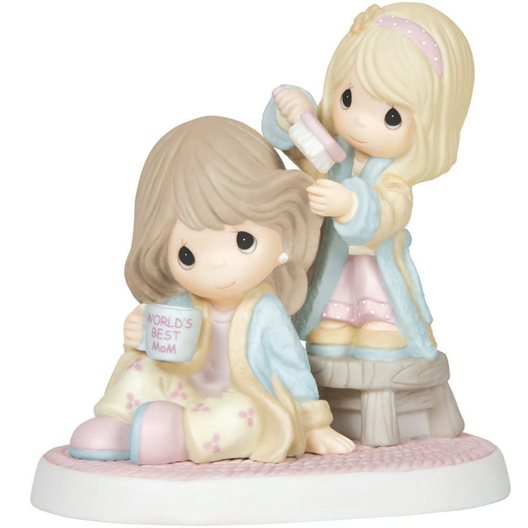 Precious Moments 181038 Secret Ingredient Bisque Porcelain Loving Couple  Cooking Together Figurine, Multi : : Home