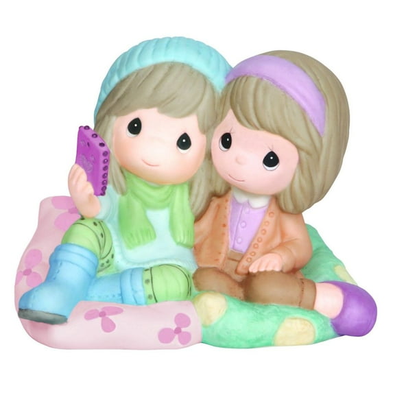 Precious Moments Girls Sitting On Large Pillows Taking Selfie Figurine #143026