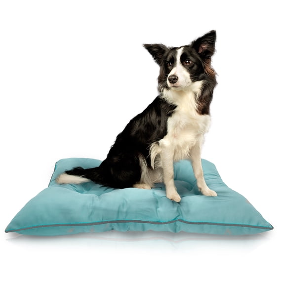 Precious Tails Co-Pilot Waterproof Dog Bed