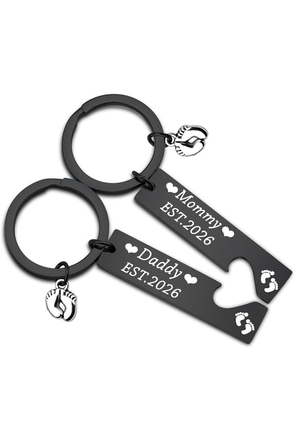 Pregnancy Announcement Gifts Daddy and Mommy Est 2026 Keychain Set Gift