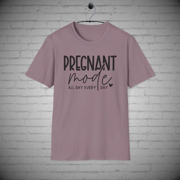 Pregnant t-shirt, Pregnancy Mode tee, New Mom's Gift, New Mother Shirt