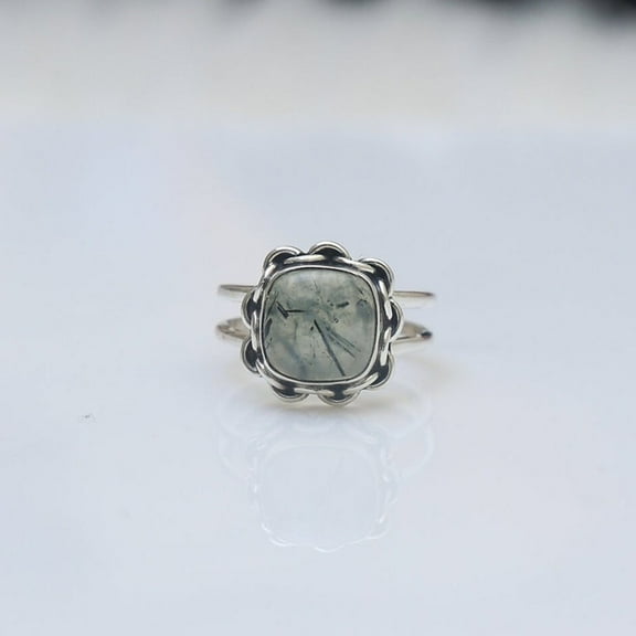 Prehnite Ring / 925 Sterling Silver Ring / Healing Crystal Ring / Handmade Jewellery / Women Silver Ring / Vintage Ring