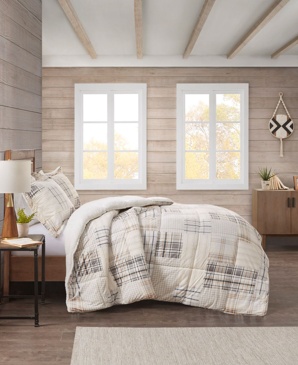 Premier Comfort Reversible Velvet to Sherpa Comforter Set Full