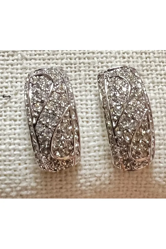 Premier Designs Jewelry Crystal Silver Pierced Earrings