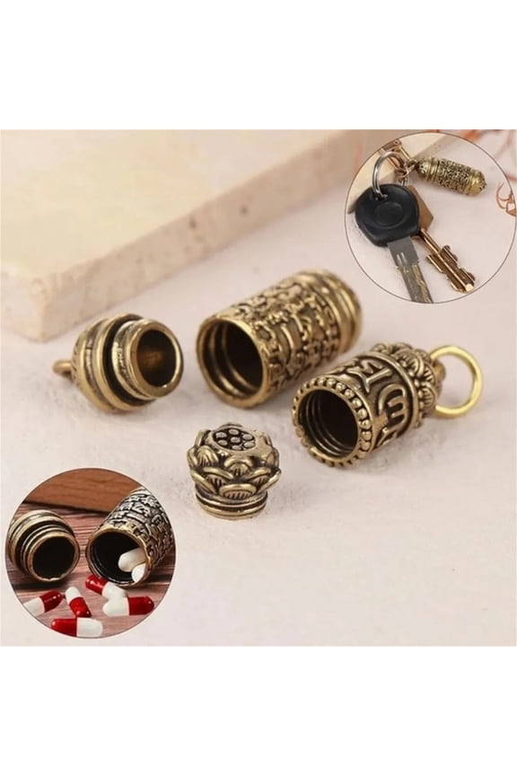 Premium Brass Heart Sutra Keychain Copper Pendant Car Key Ring and Phone Hanging Ornament, Elegant Amulet Pendant for Daily Carry and Decoration