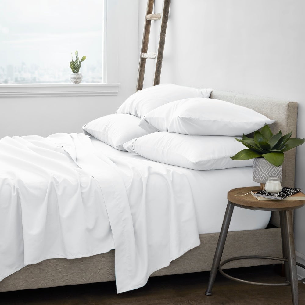 Luxurious Full Size White Microfiber Bed Sheet Set