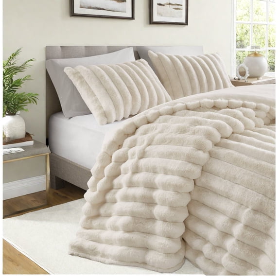 Premium Ivory Faux Fur King Bedding Set UltraSoft and Cozy for Modern Bedrooms