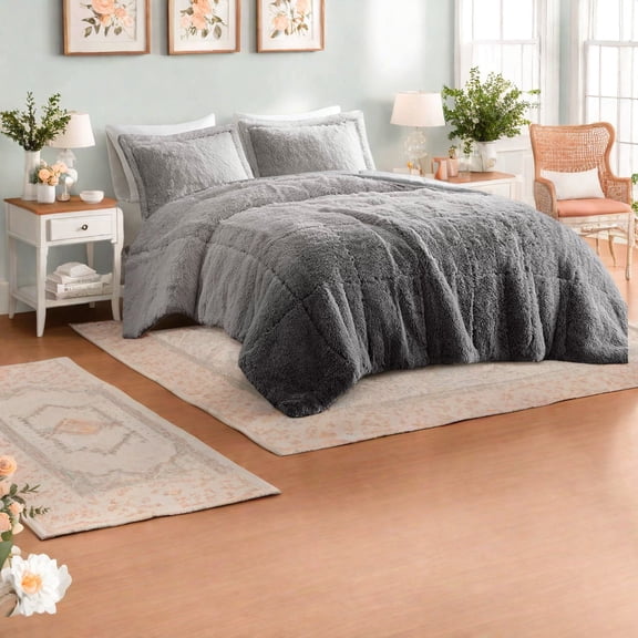 Premium King/Cal King Bedding Sets Soft Shaggy Faux Fur Comforter with Ombre Design