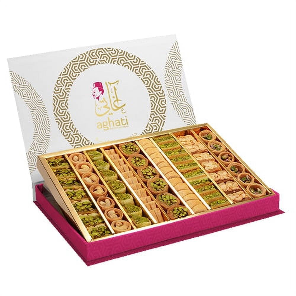 Premium Mix of Baklava Delights | Authentic Baklava Dessert in a Luxurious Box (1.1 Pound )