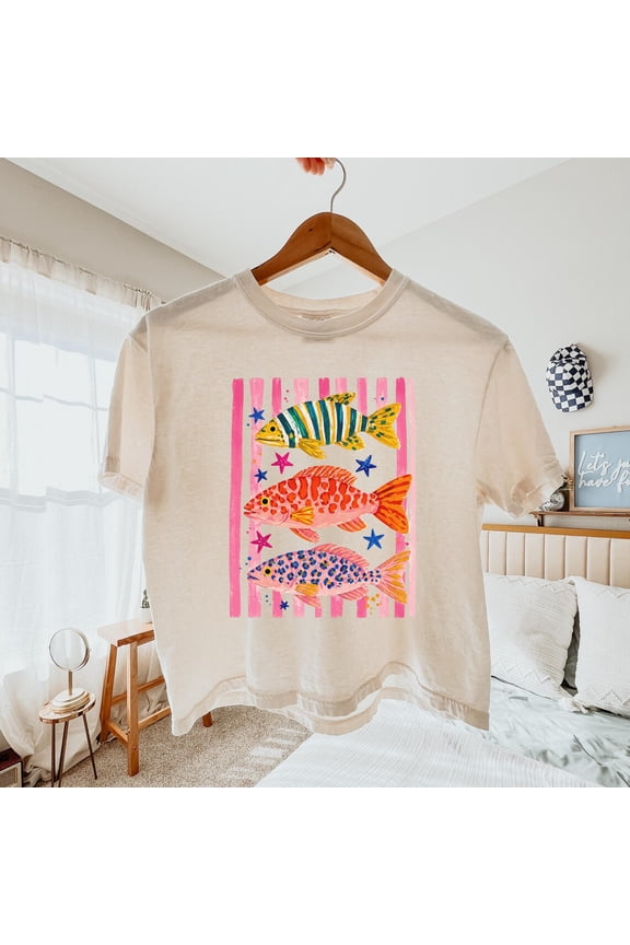 Preppy Fish Graphic Cropped Tee Crop Coastal Summer Beach Vibes Boxy Women'S T-Shirt
