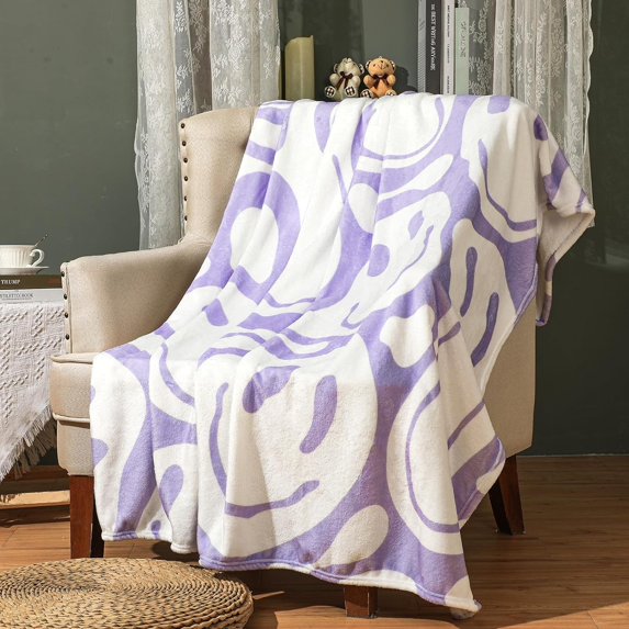 Preppy Throw Blanket Pink Smile Face Blanket Cute Flannel Soft Blanket Plush Fuzzy Pink Blanket Preppy Bedding Stuff for Dormitory Living Room 50" x 60"(Purple Distort Smile Face)