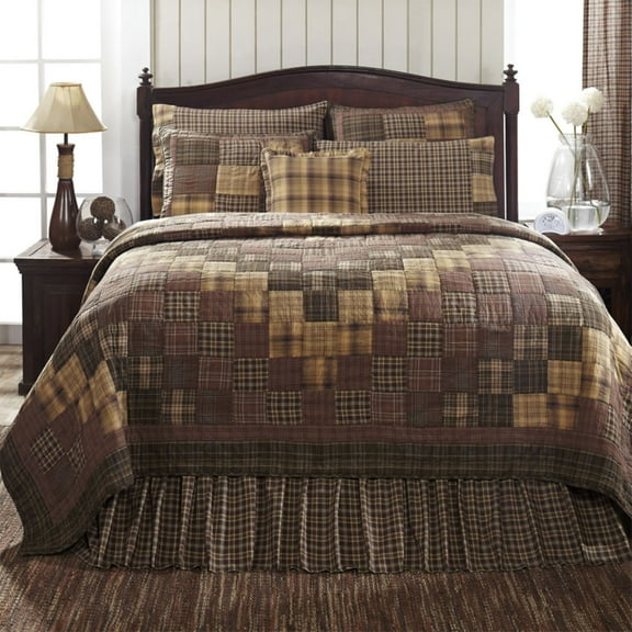 Prescott Quilt by VHC Brands